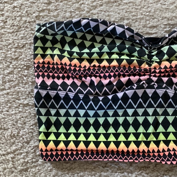 Bralette/ crop top - Picture 4 of 4